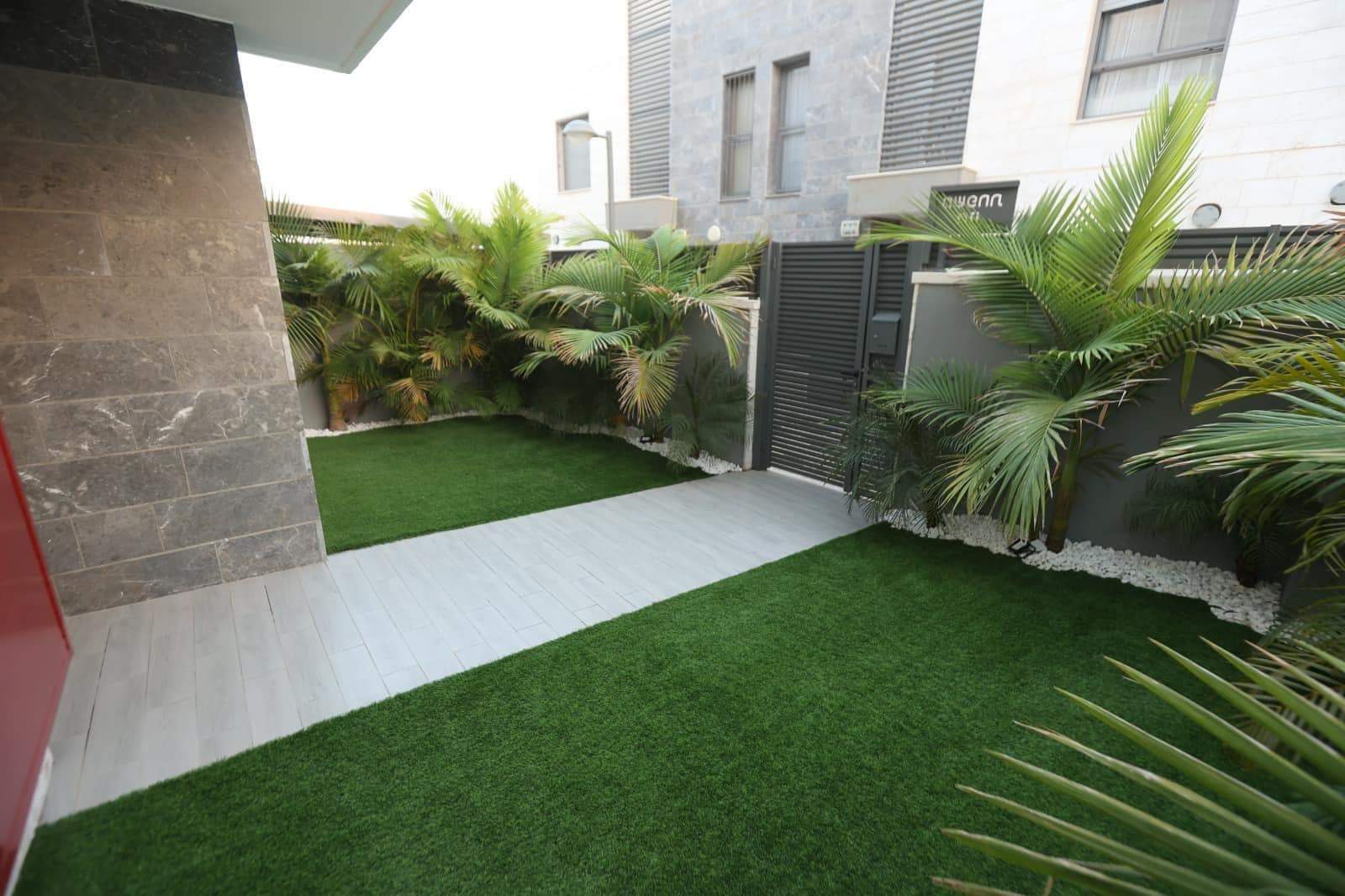 משרדי תיווך | ‫רנית סויסה‬‎