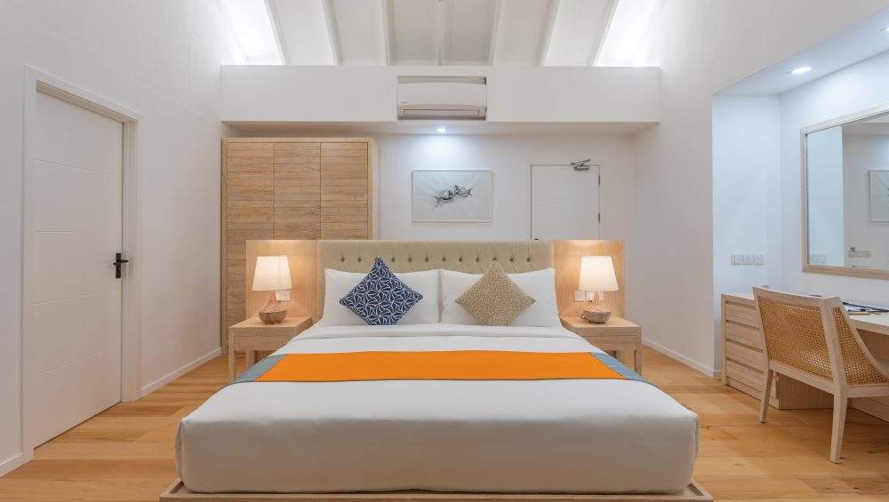 סוכני נסיעות | משה בר - Yalla Tasim