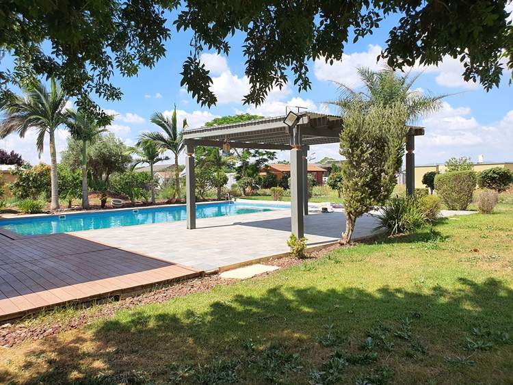 מתווכים | עמק השווה, גישה אחרת בנדל"ן - יעל איזנבאום