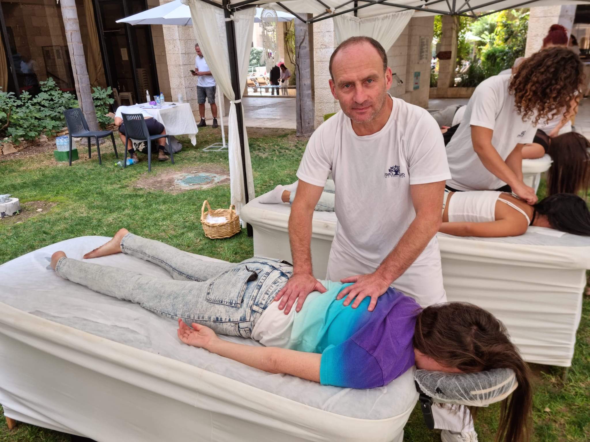 עיסוי וטיפולי גוף | סטן עיסוי מקצועי