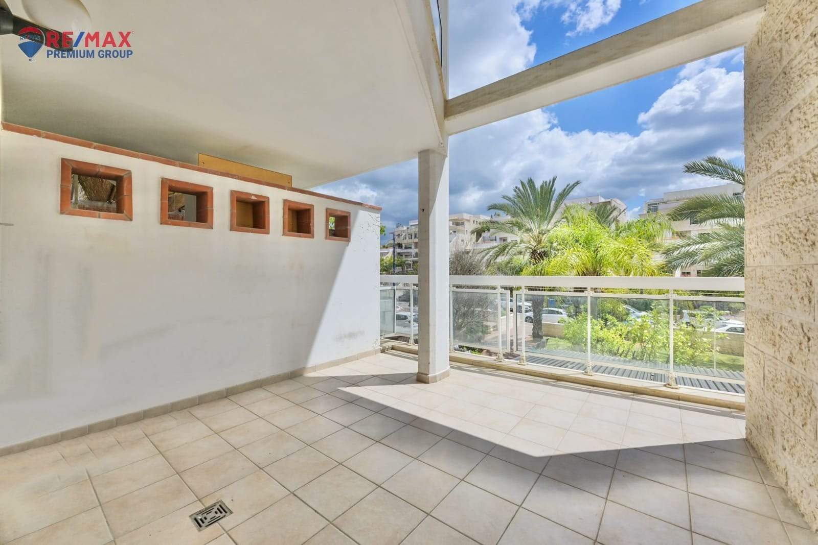 משרדי תיווך | דגנית בלחסן - תיווך