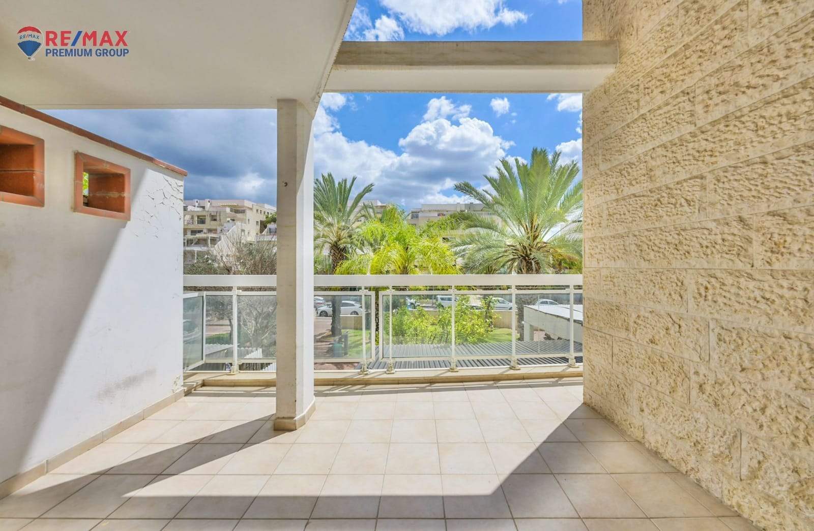 משרדי תיווך | דגנית בלחסן - תיווך